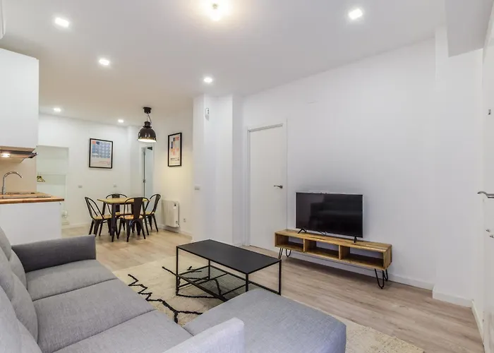 Apartamentos Reformados En Madrid Rio