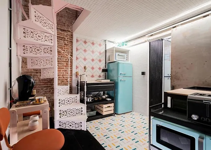 Picturesque Corner In Madrid - Guzman