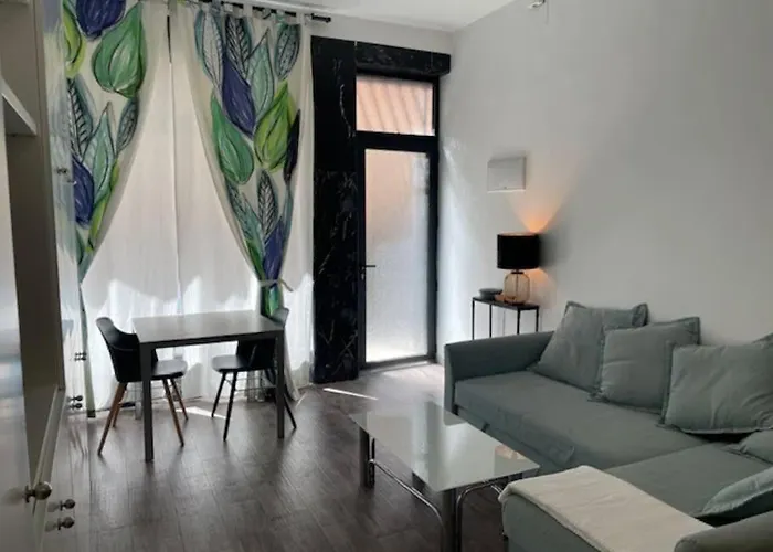 Gala Apartamentos Vista Alegre Madrid