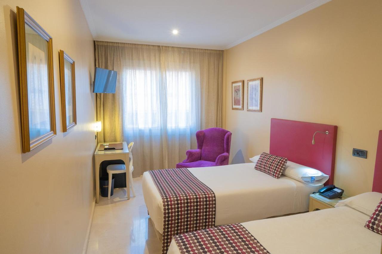 Sancho Hotel 3*