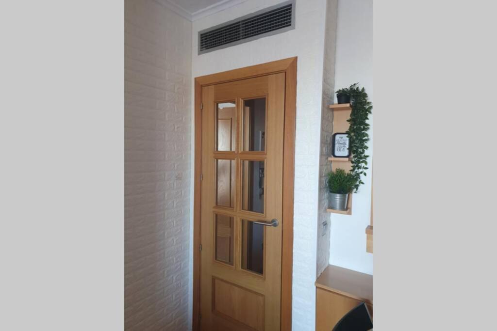 Cerca Airport, Riyadh Air, Ifema, Eisenhower, Wifi, 4 Personas Apartamento *