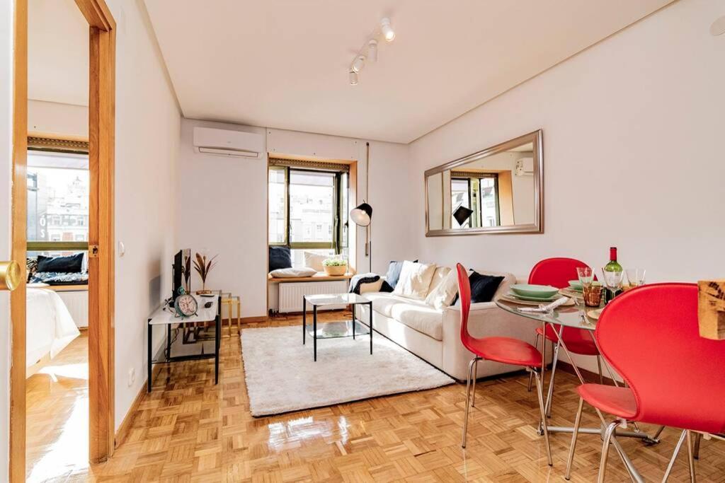 Apartamento Maravilloso Plaza Pedro Zerolo - Gran Vía, By Batuecas
