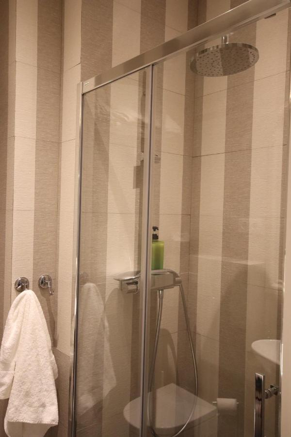 Appartement Garcia Paredes Solo Adultos Madrid