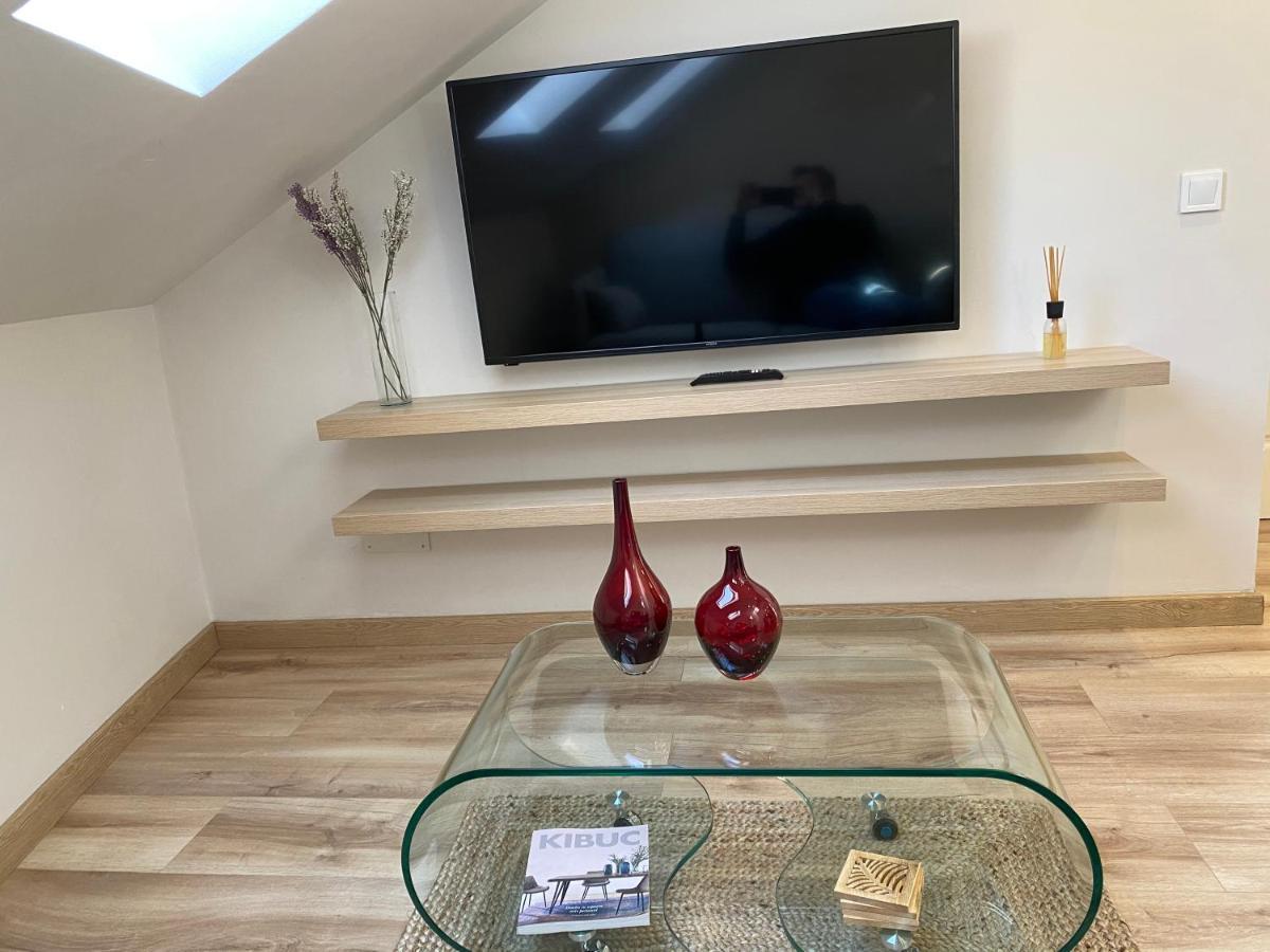 Fuencarral Apartment