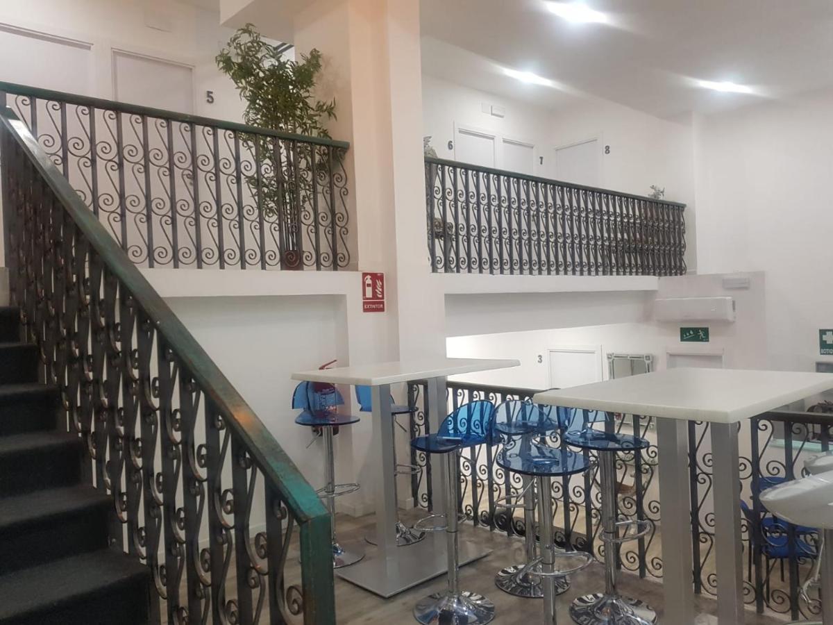 Palafox 23 *