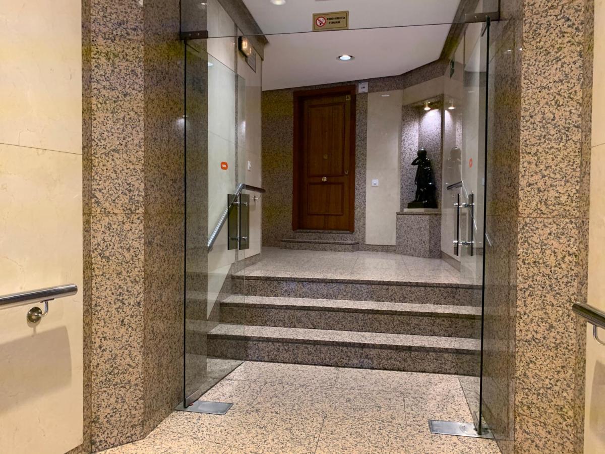 Apartment Y Estudios Torr En - Chamartin Con Wifi Gratis