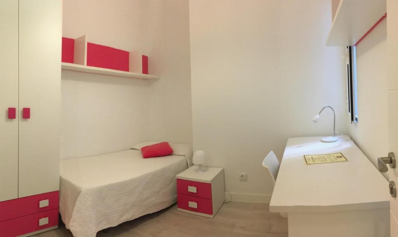Aparthotel Cozy Rooms In Argueelles, Madrid - Sk