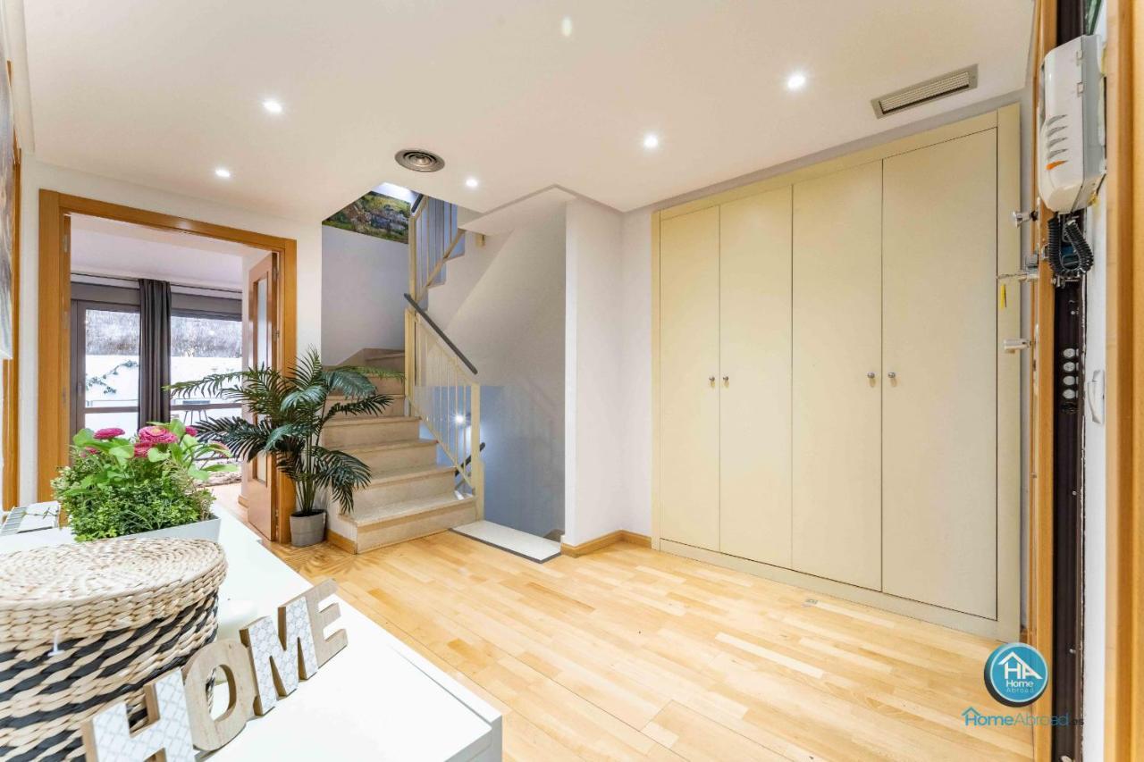 Super Deluxe With Free Parking Center Appartement