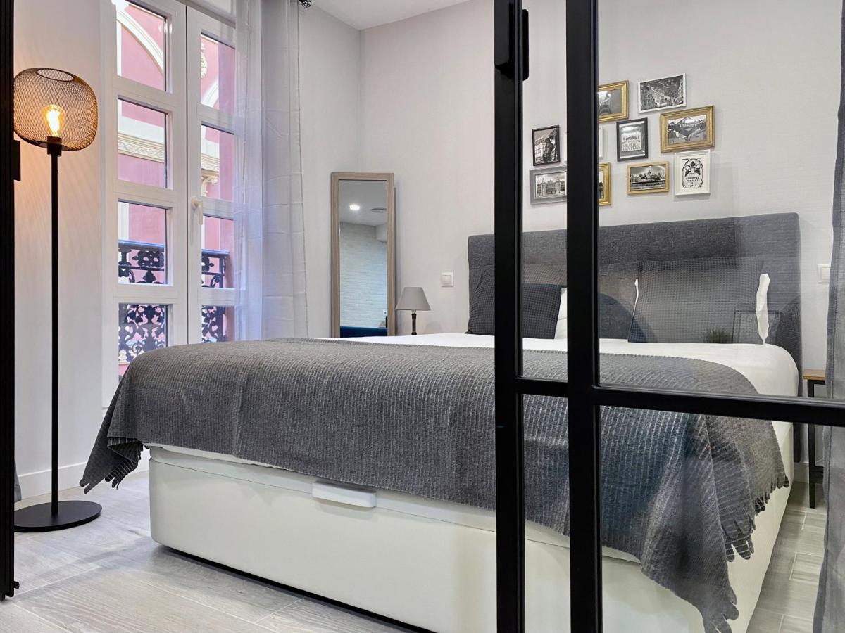 Styles - De 1 Apartment
