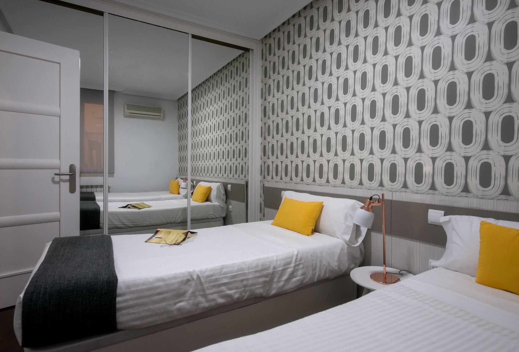 Roisa Hotel 2*