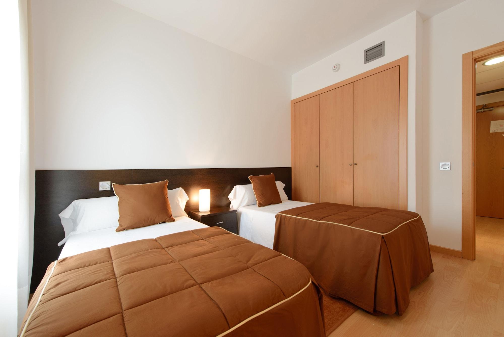 Airport Suites, Affiliated By Melia Aparthotel Madrid