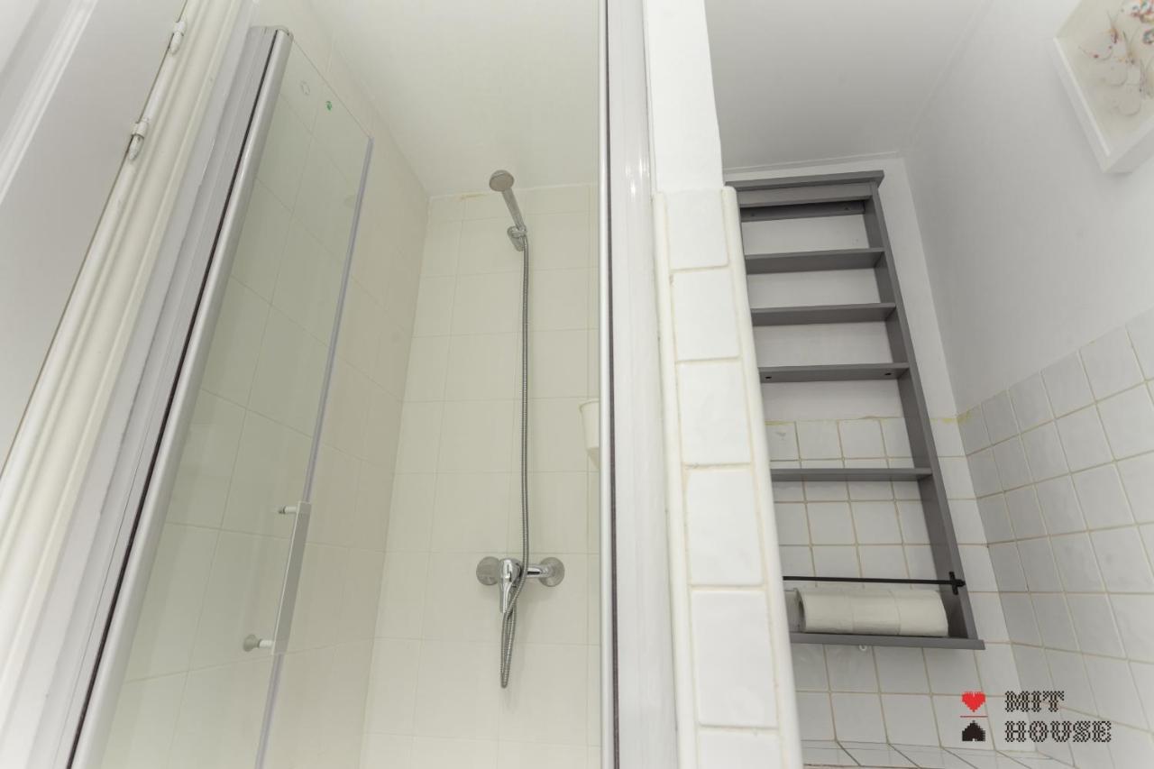 Mit House Menorca En Apartamento Madrid