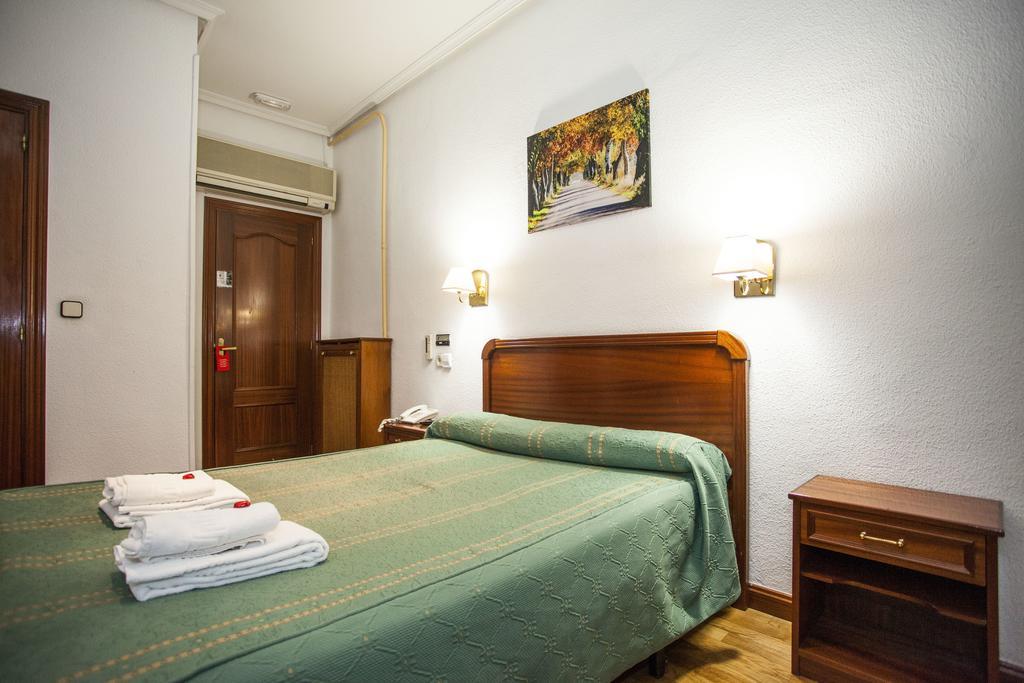 Carrera Guest house