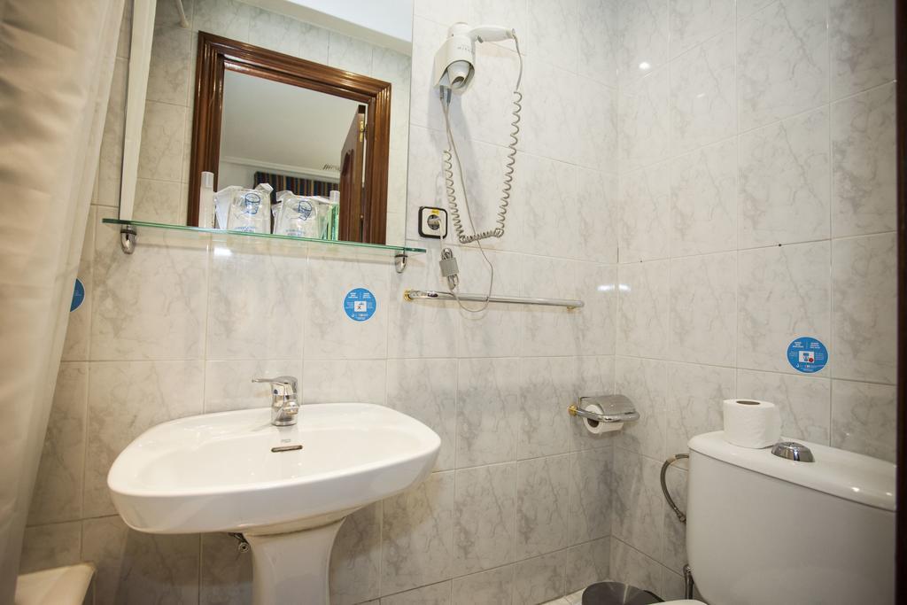 Guest house Carrera 2*