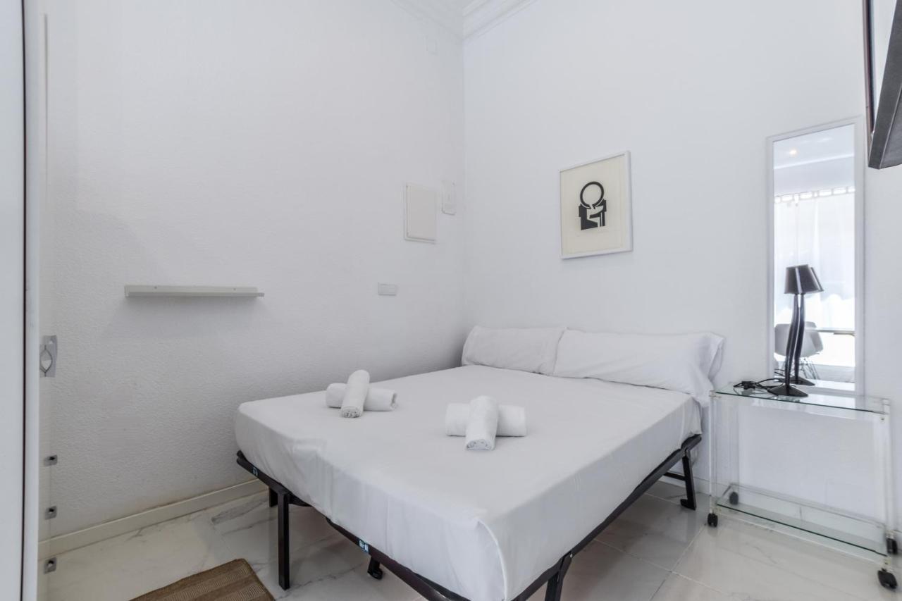 Moderno Y Totalmente Equipado Junto A Atocha Madrid