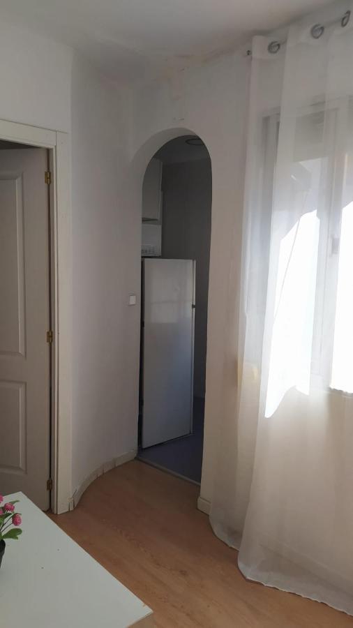 Apartamento En C. María Luisa 2 Dormitorios * Madri