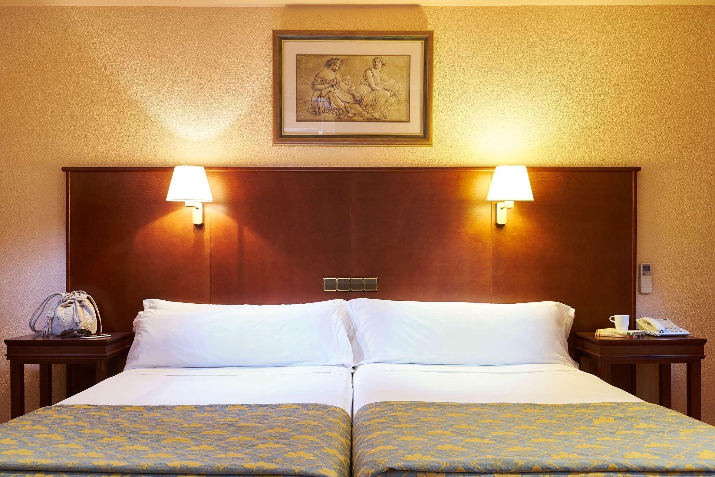 Hotel Casón Del Tormes Madrid