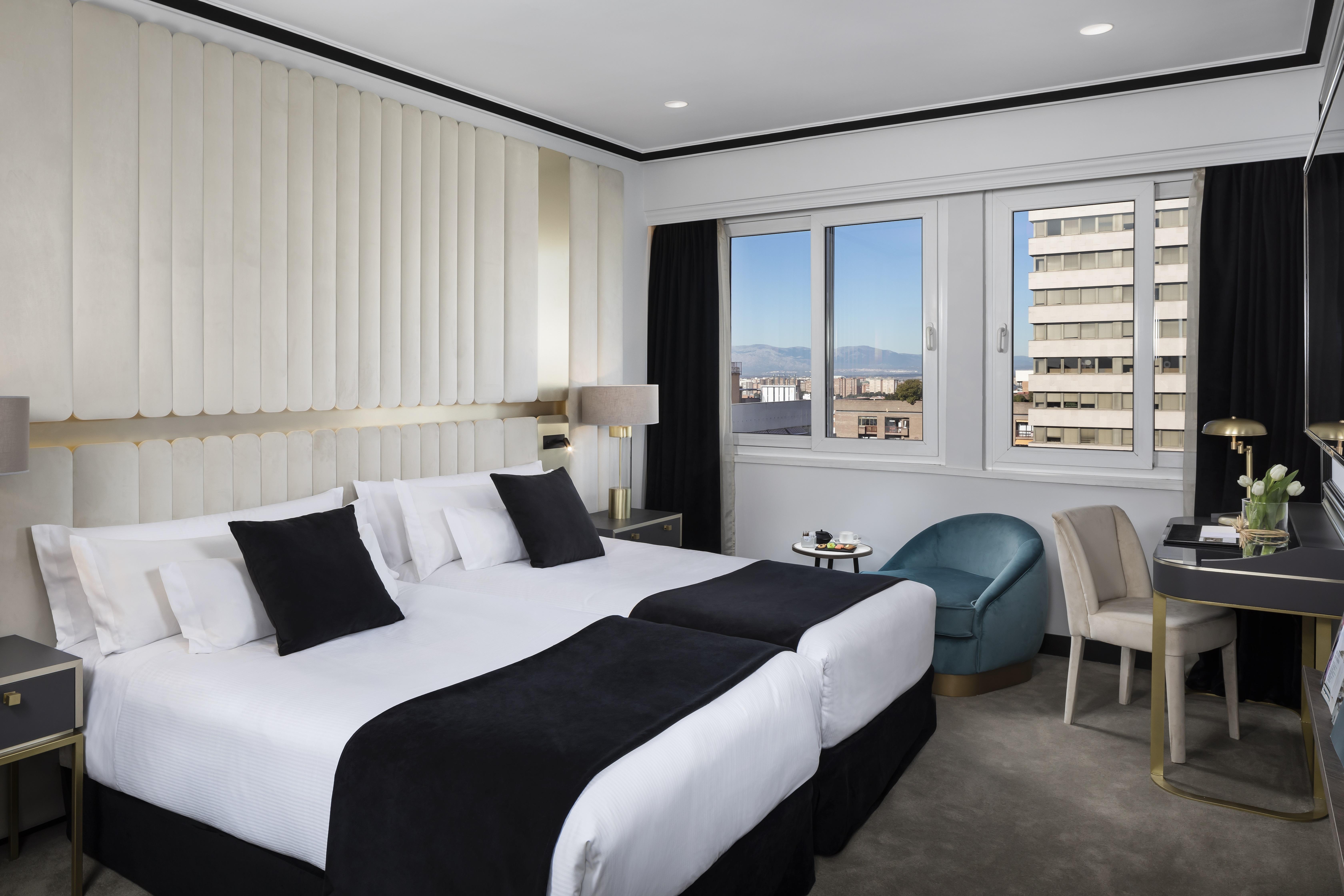Melia Castilla 4*