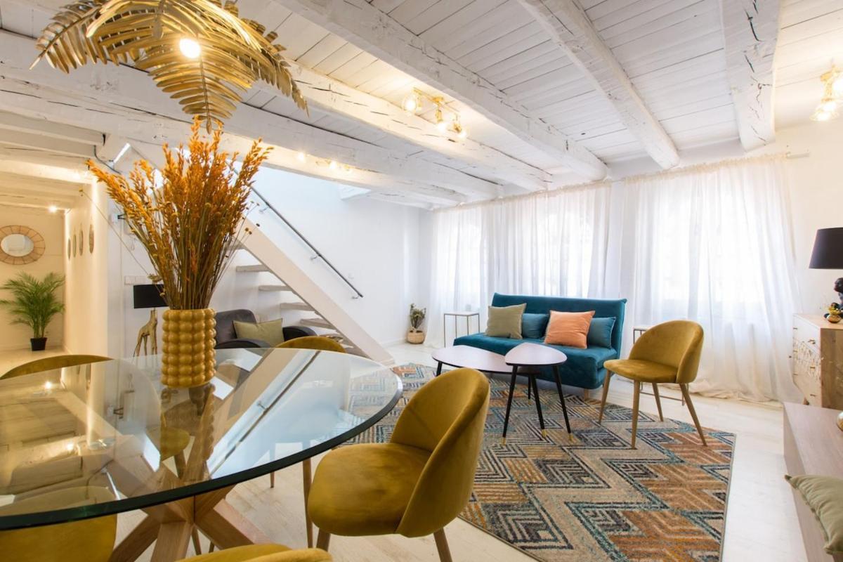 Apartamento Amazinn Places Atico Plaza Santa Ana Madri