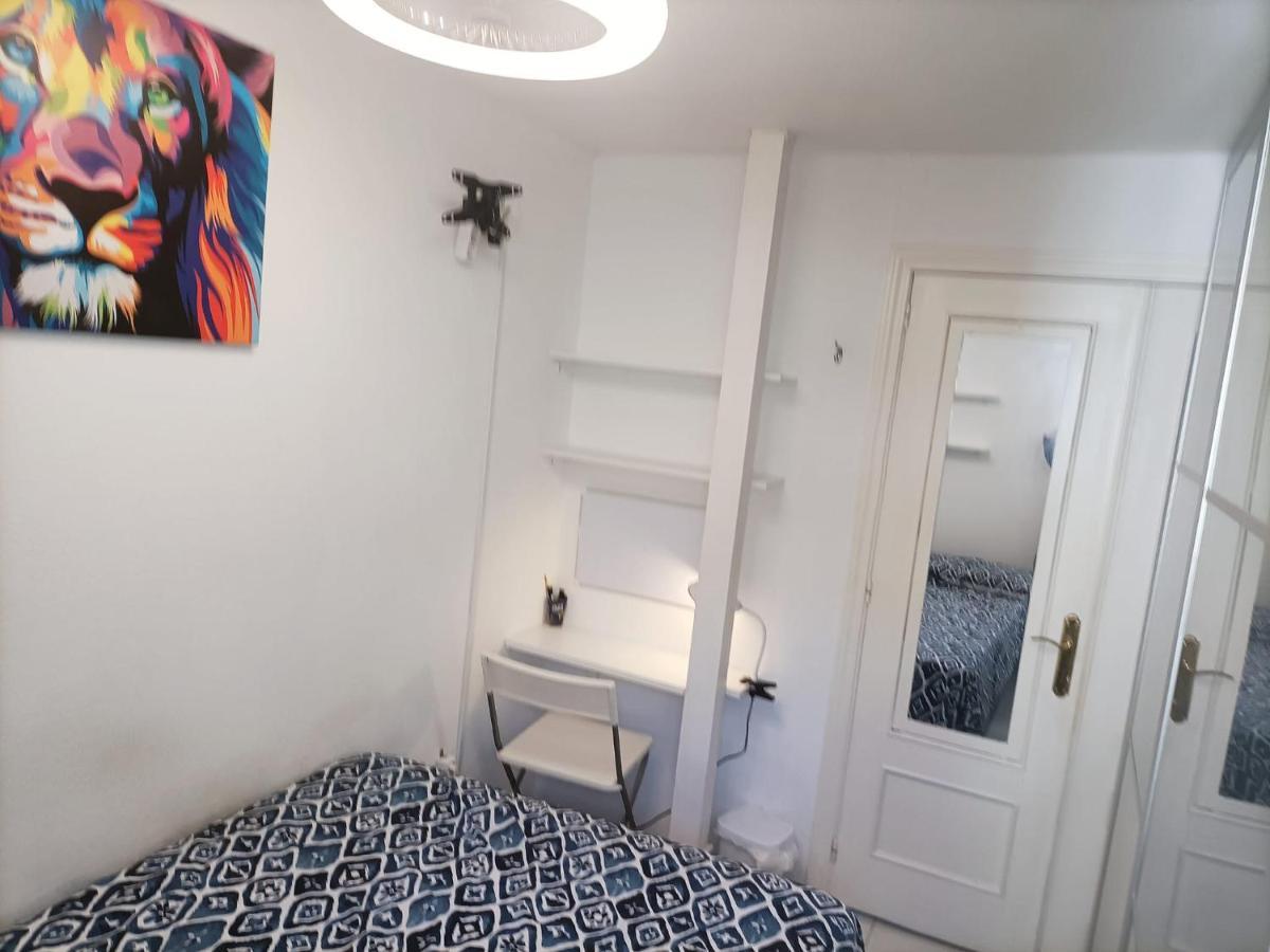 Acampamento En Chueca, Centro De