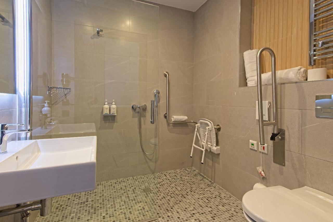 Hotel Dwo Colours Alcala Madri