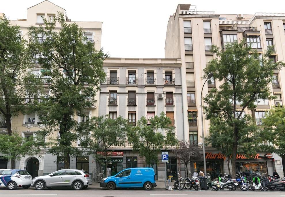 Amazing Apartment! Quiet And Bright, Madrid. Appartement