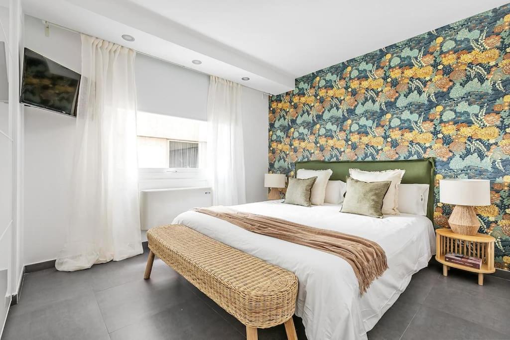 New Heima Colon Square Apartamento *