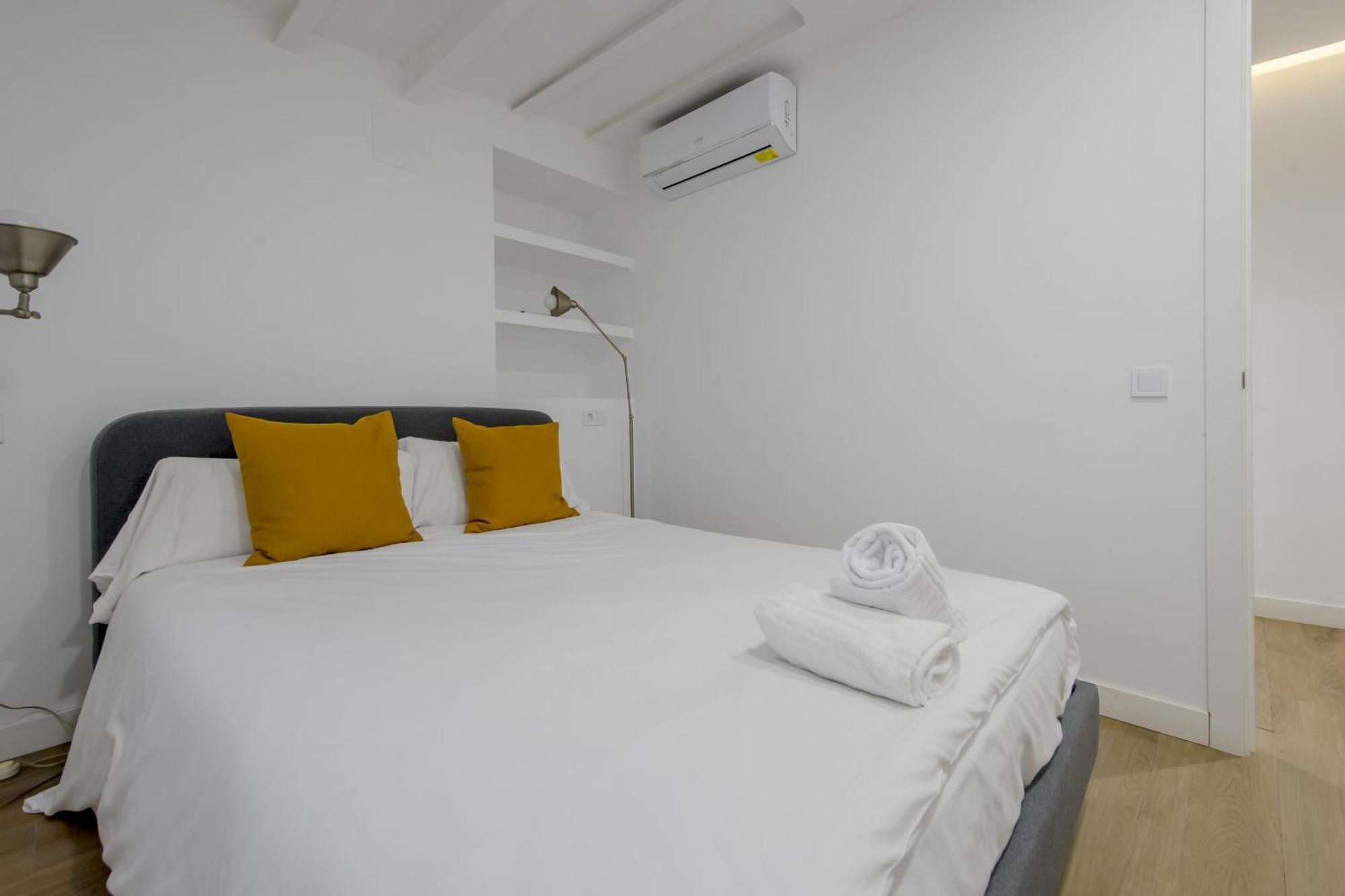 Nuevo Piso 7 En El Corazon Del Rastro/madrid Appartamento *