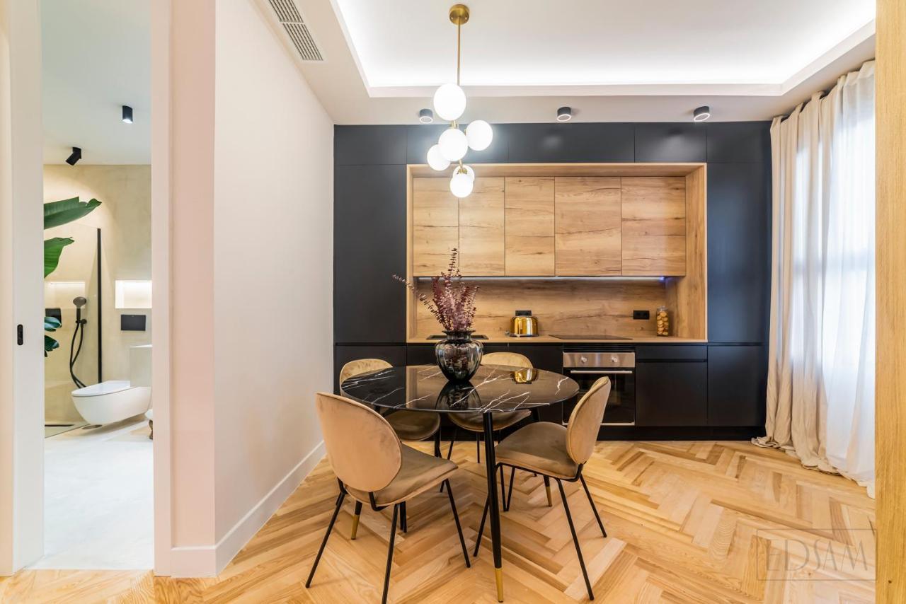 Elite By Edsam, In Apartamento