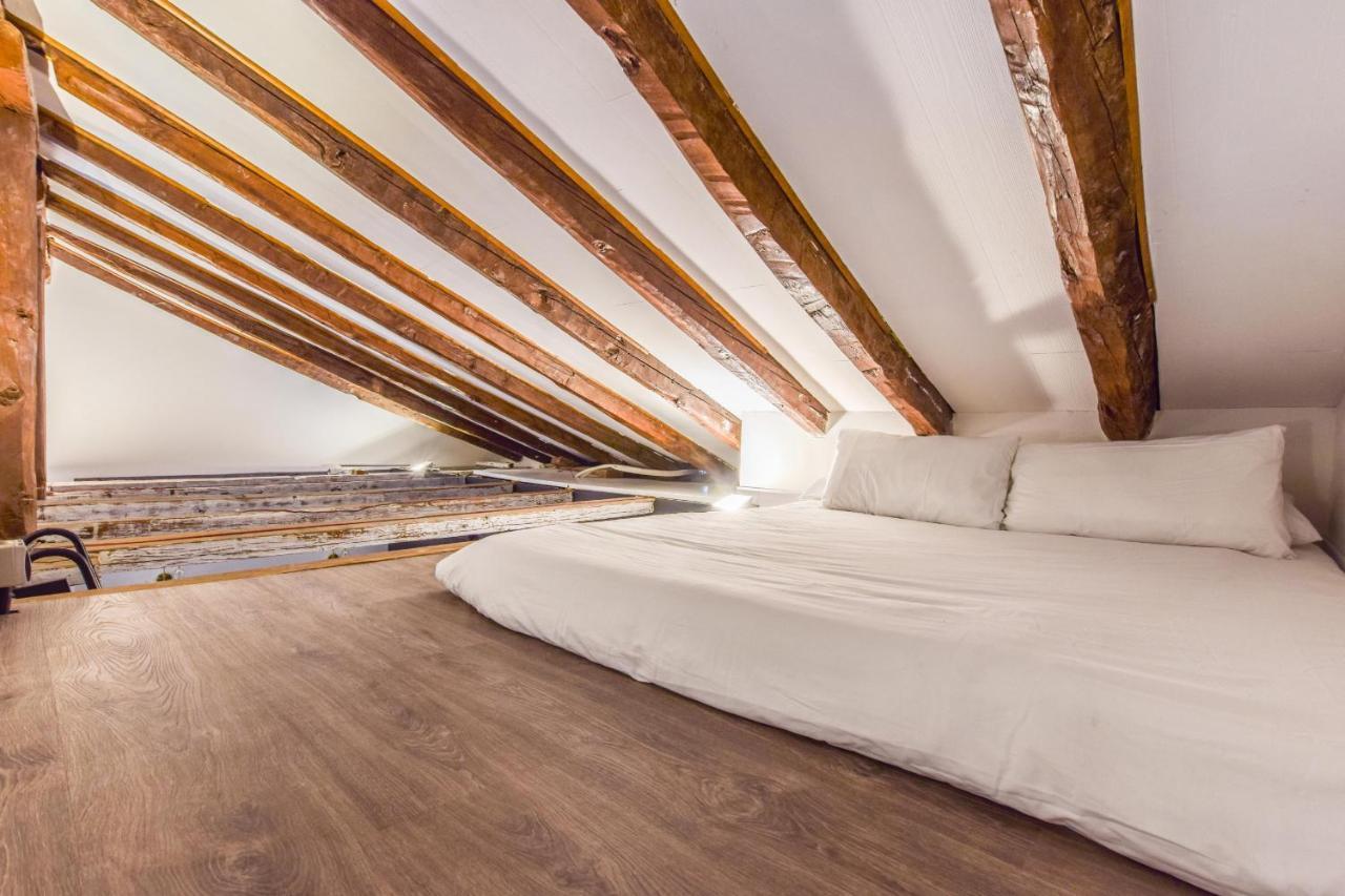 Gran Via Rustico -no Ascensor- Apartamento *