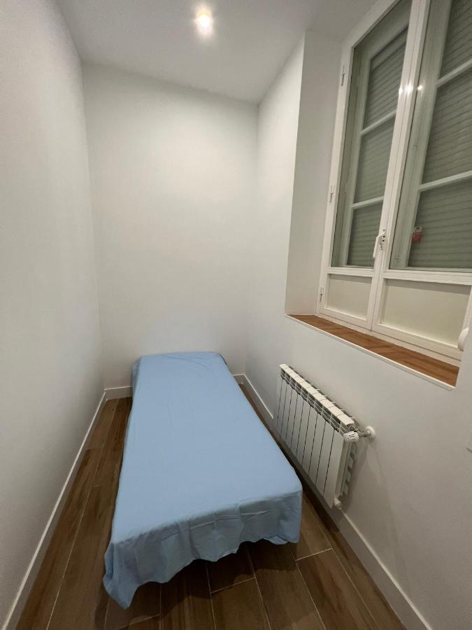 Guest house Roomstay Atocha *