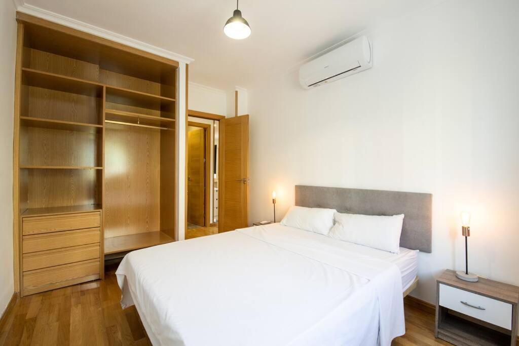 Amplio Apartamento Situado A 10 Minutos Del Retiro Appartement Madrid
