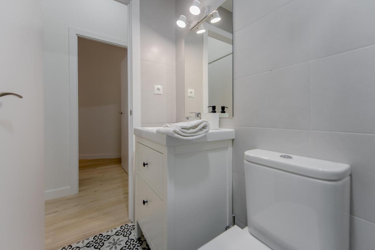 Supercool Apto En El Corazon De Malasana 7pax Appartement Madrid