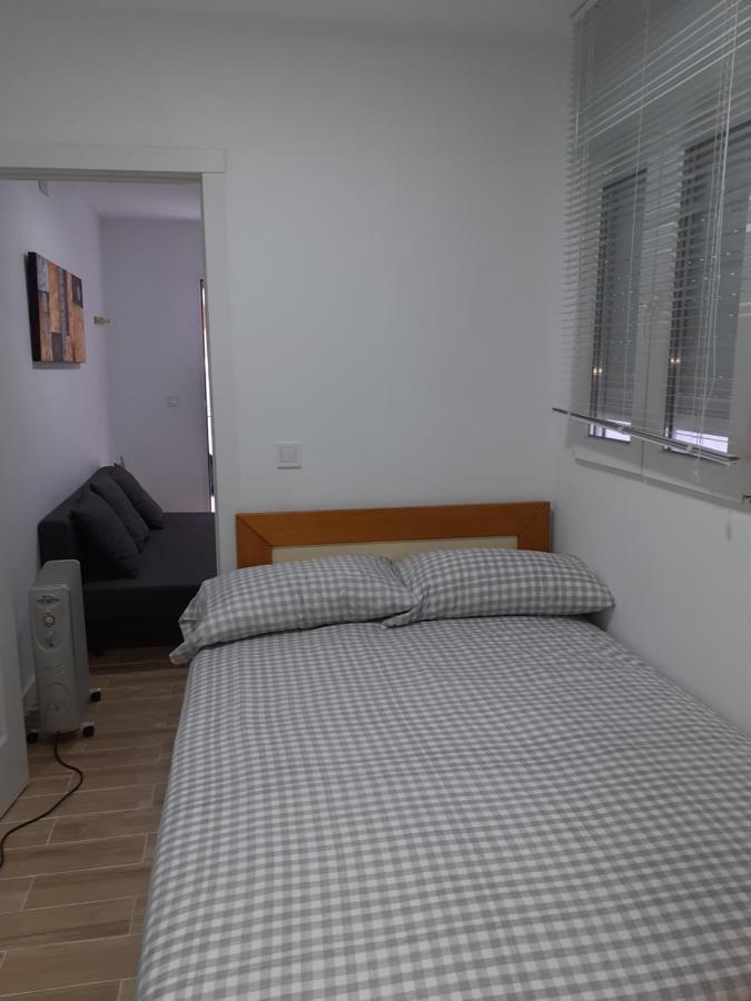 C Apartment *