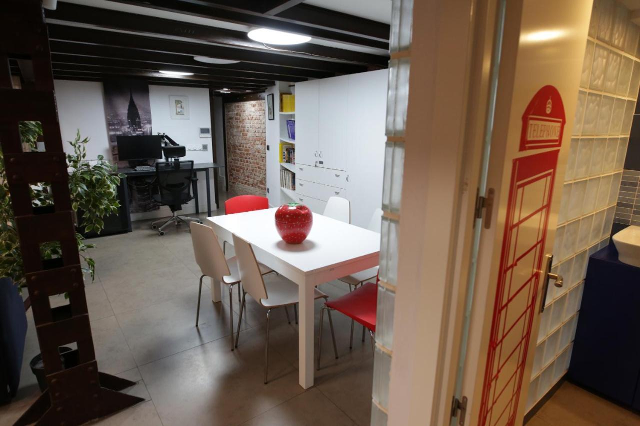 Apartment Duplex En Chamberi Osoteca Madrid