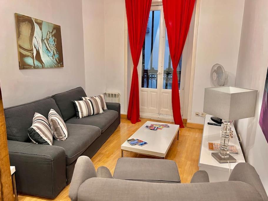 Apartment Alojamiento Entero Centro: Piso . Chueca