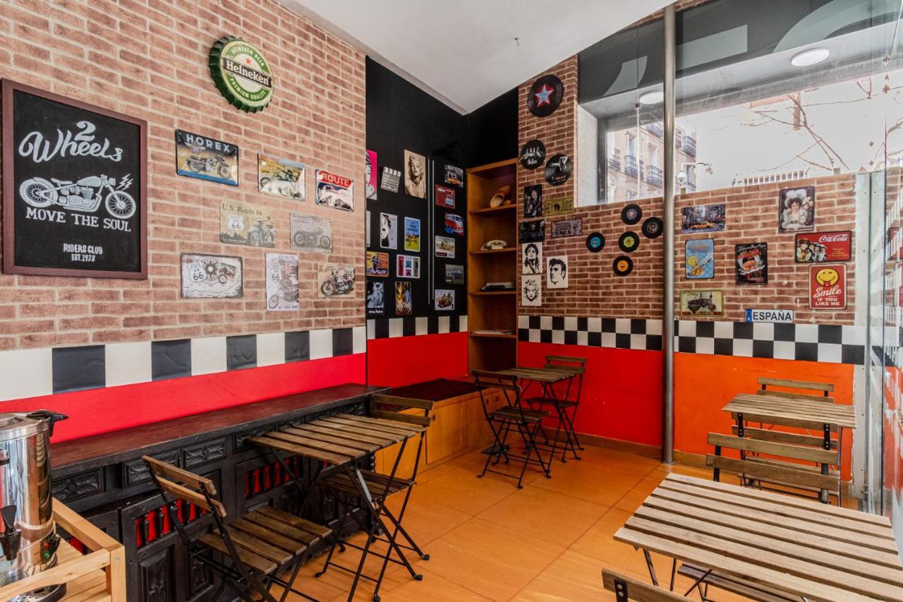 Center Hostal