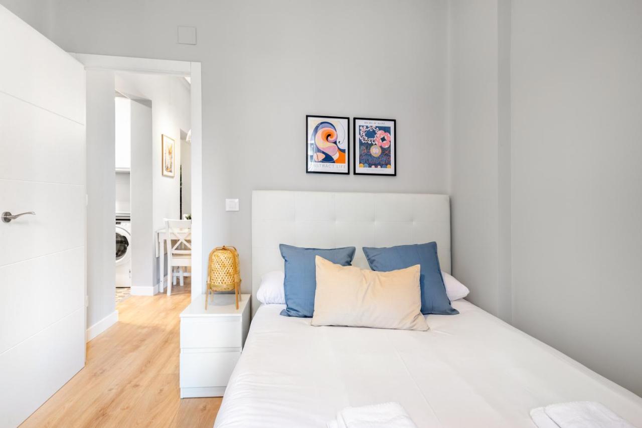2 Bedrooms 1 Bathroom Furnished - Lavapies - Modern - Mintystay Appartement Madrid