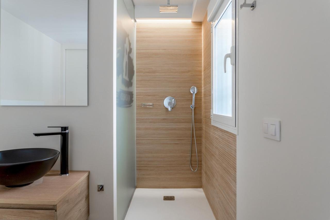 2 Bedrooms 2 Bathrooms Furnished - Malasana - Bright And Refurbished - Mintystay Madrid