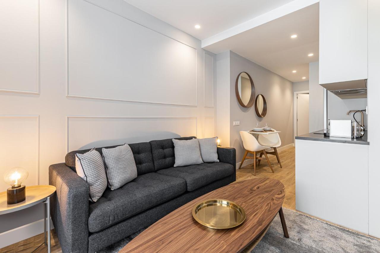 Apartment Waou Essence Ii Anton Martin Madrid