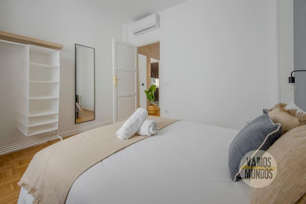 Beautiful Apt 7px En La C/santa Ana Centro De * Madrid