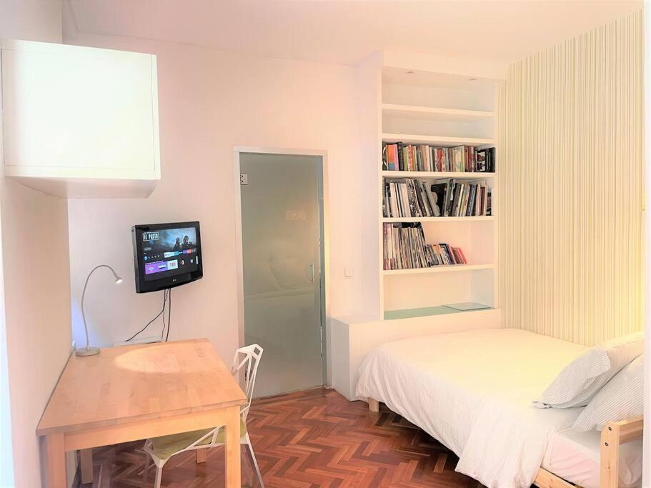 Exclusivo Y Acogedor Con Balcon En Chueca, Con Aire Acondicionado Y Calefaccion Appartement *