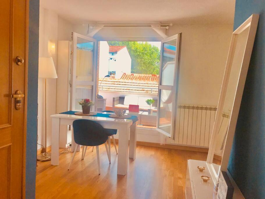 Penthouse Independiente A 3 Paradas En Metro De Atocha Apartment *
