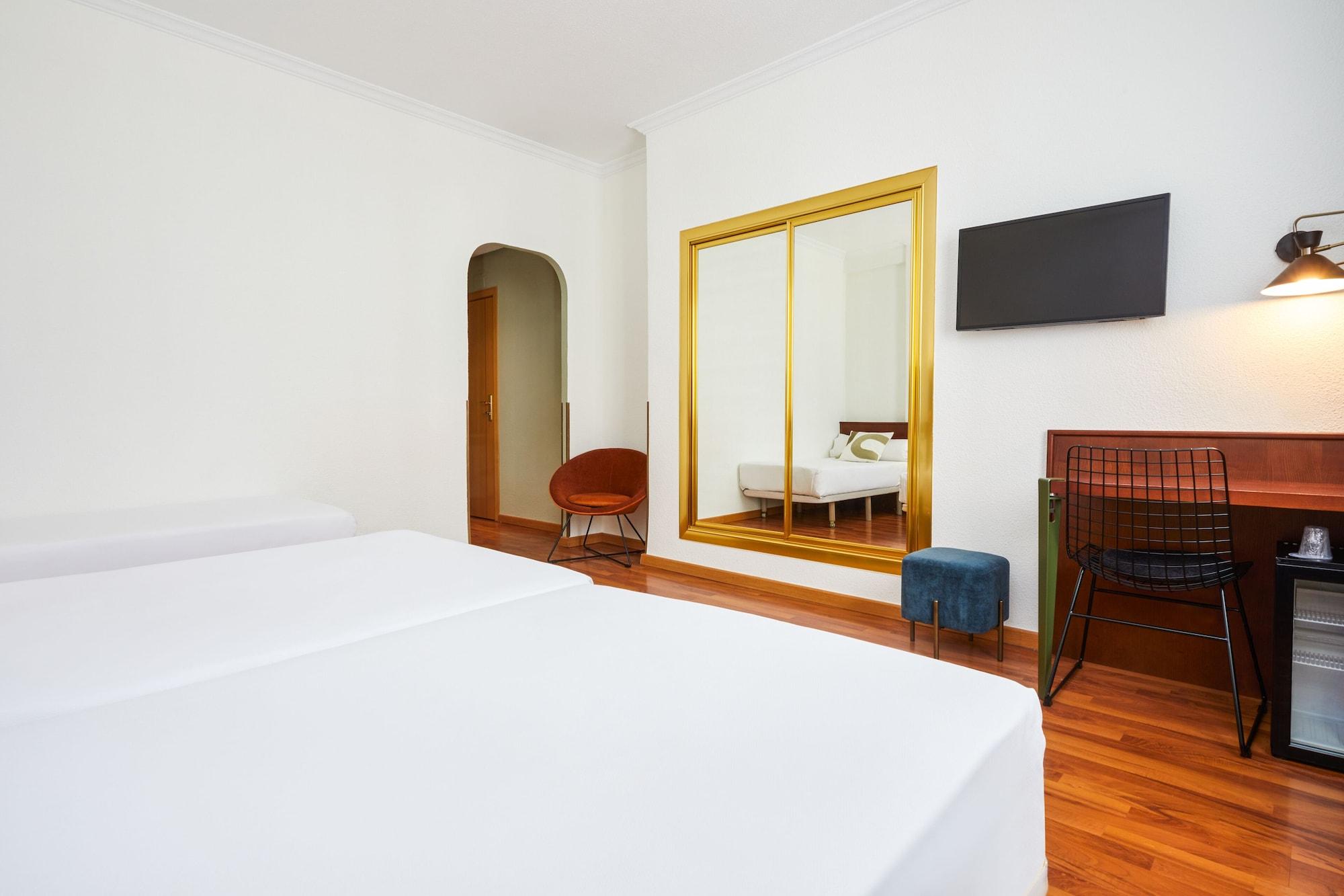 Casón Del Tormes 3*