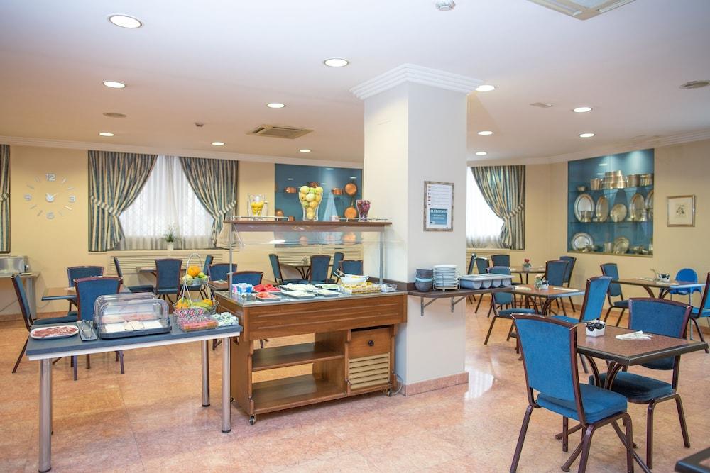 Casón Del Tormes Hotel