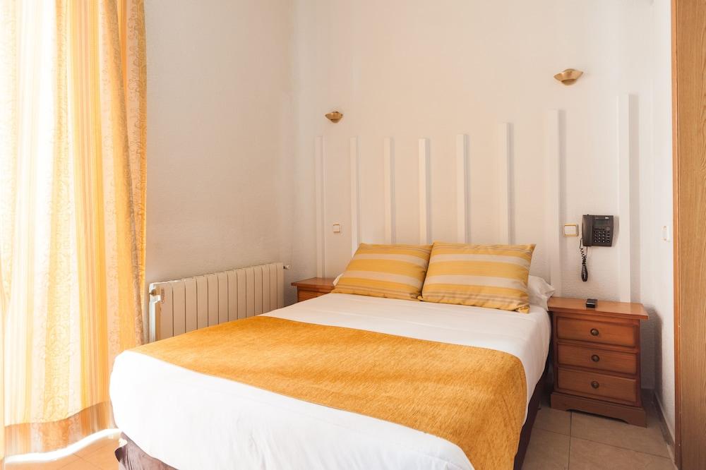 Josefina-gran Via Albergue