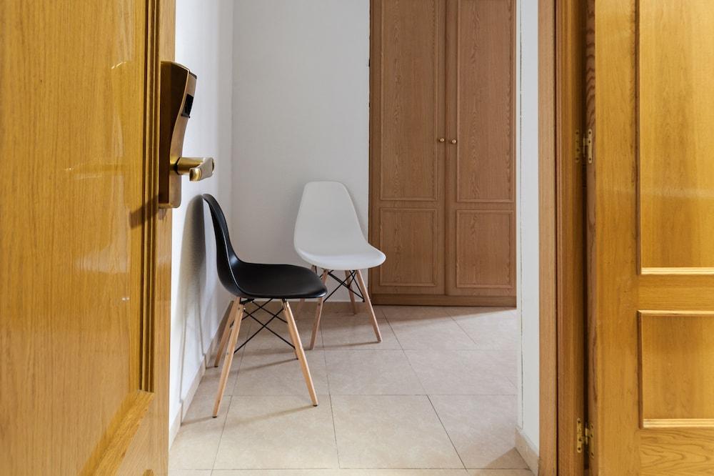 Albergue Josefina-gran Via *