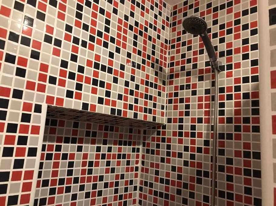 Apartamento En Barrio Multicultural Lavapies Apartment *