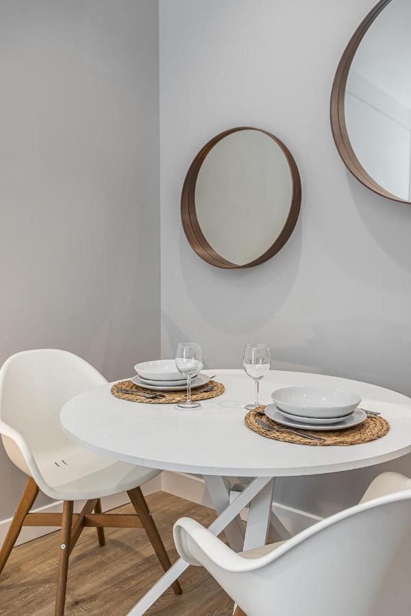 Waou Essence I La Latina Madrid