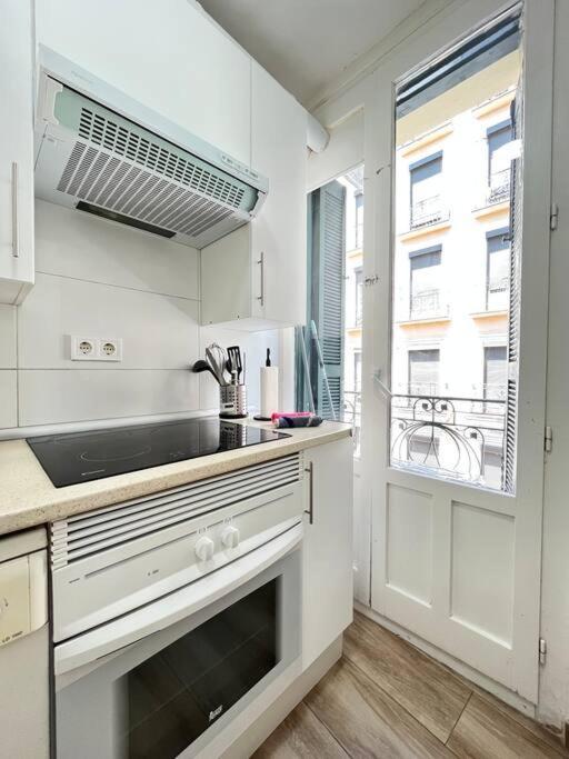 Terraza Encantadora Santa Juliana Appartement Madrid